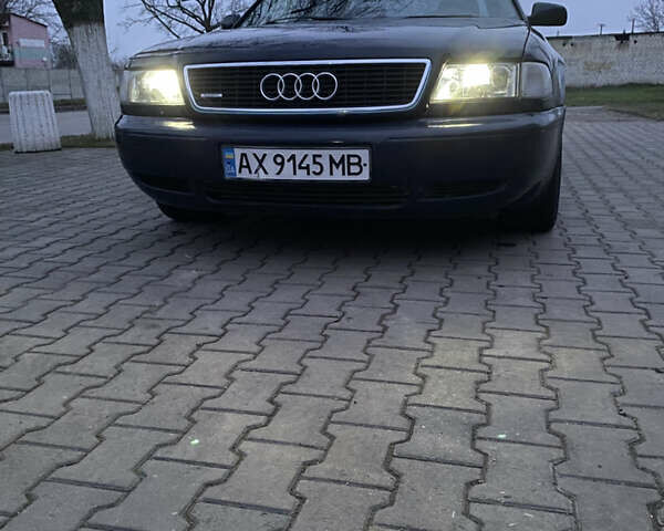 Синій Ауді A8, об'ємом двигуна 2.8 л та пробігом 356 тис. км за 3700 $, фото 1 на Automoto.ua