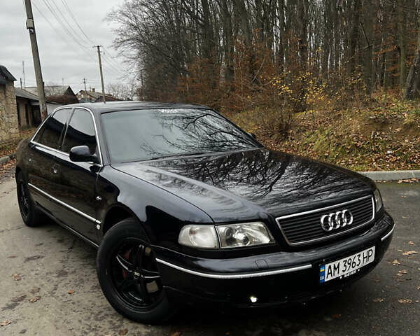 Синий Ауди А8, объемом двигателя 2.8 л и пробегом 401 тыс. км за 4000 $, фото 1 на Automoto.ua