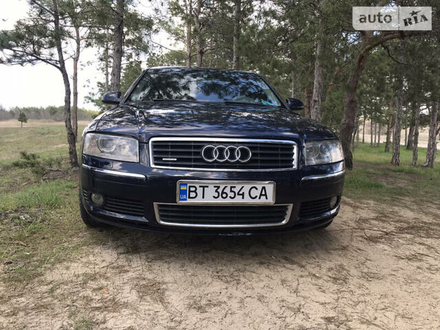 Синій Ауді A8, об'ємом двигуна 3 л та пробігом 230 тис. км за 9000 $, фото 1 на Automoto.ua