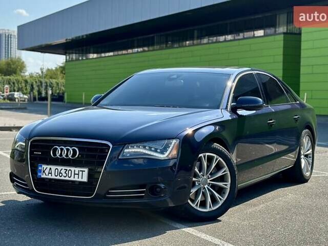 Синий Ауди А8, объемом двигателя 3 л и пробегом 230 тыс. км за 13777 $, фото 1 на Automoto.ua