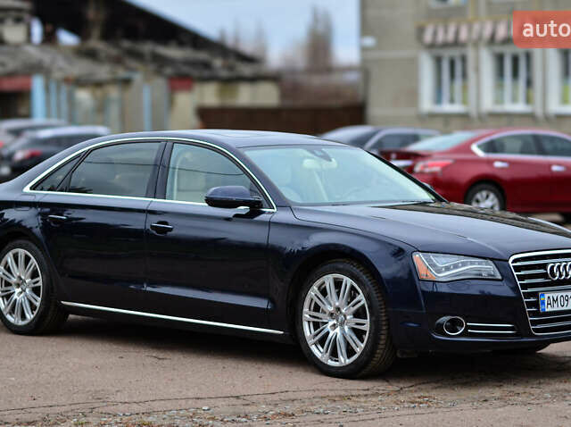 Синій Ауді A8, об'ємом двигуна 3 л та пробігом 240 тис. км за 20000 $, фото 1 на Automoto.ua