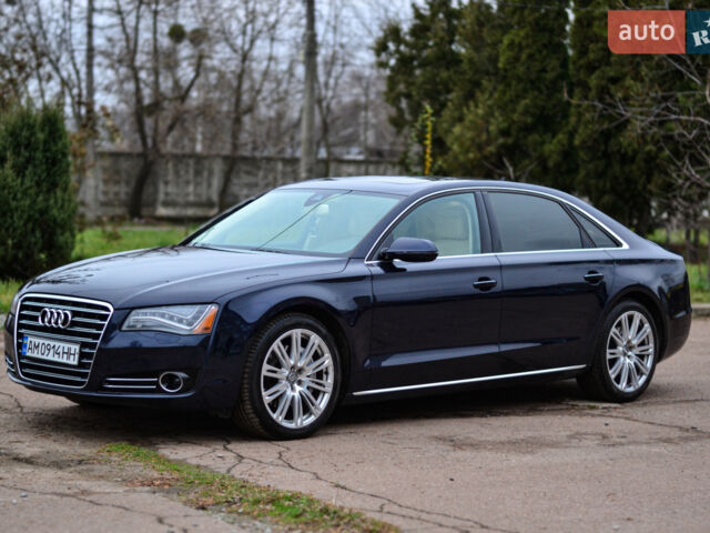 Синий Ауди А8, объемом двигателя 3 л и пробегом 240 тыс. км за 15000 $, фото 1 на Automoto.ua