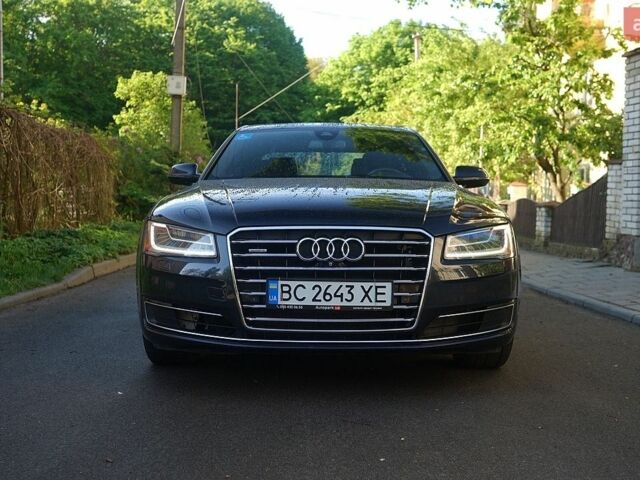 Синий Ауди А8, объемом двигателя 3 л и пробегом 287 тыс. км за 22000 $, фото 1 на Automoto.ua