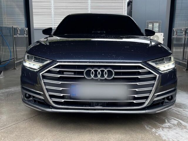 Синій Ауді A8, об'ємом двигуна 3 л та пробігом 172 тис. км за 35000 $, фото 1 на Automoto.ua