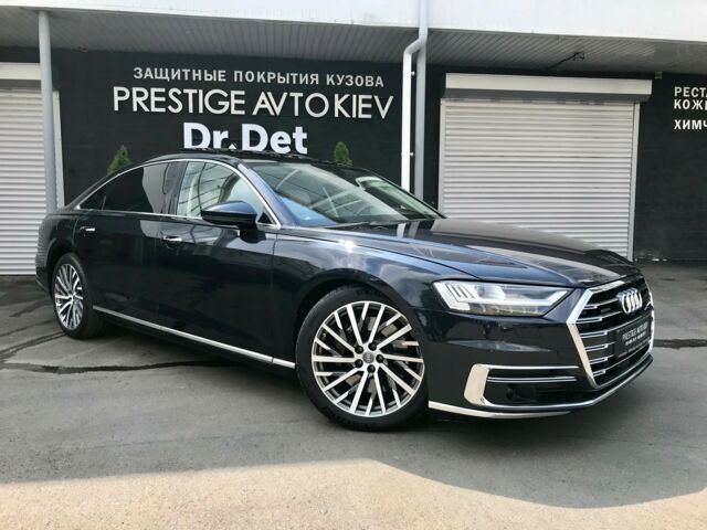Синий Ауди А8, объемом двигателя 3 л и пробегом 70 тыс. км за 88900 $, фото 1 на Automoto.ua