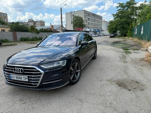 Синий Ауди А8, объемом двигателя 2 л и пробегом 191 тыс. км за 41014 $, фото 1 на Automoto.ua