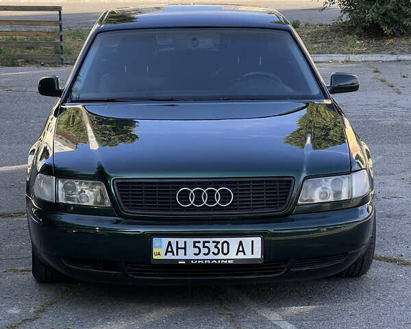 Зелений Ауді A8, об'ємом двигуна 3.7 л та пробігом 280 тис. км за 5600 $, фото 1 на Automoto.ua