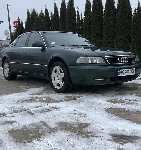 Зелений Ауді A8, об'ємом двигуна 2.5 л та пробігом 400 тис. км за 4200 $, фото 1 на Automoto.ua