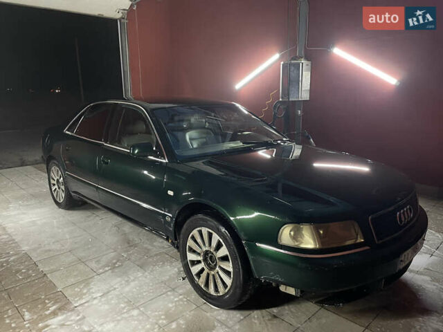 Зелений Ауді A8, об'ємом двигуна 2.5 л та пробігом 338 тис. км за 3700 $, фото 1 на Automoto.ua