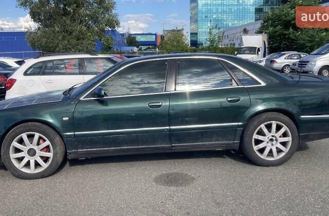 Зелений Ауді A8, об'ємом двигуна 4.2 л та пробігом 308 тис. км за 1276 $, фото 1 на Automoto.ua
