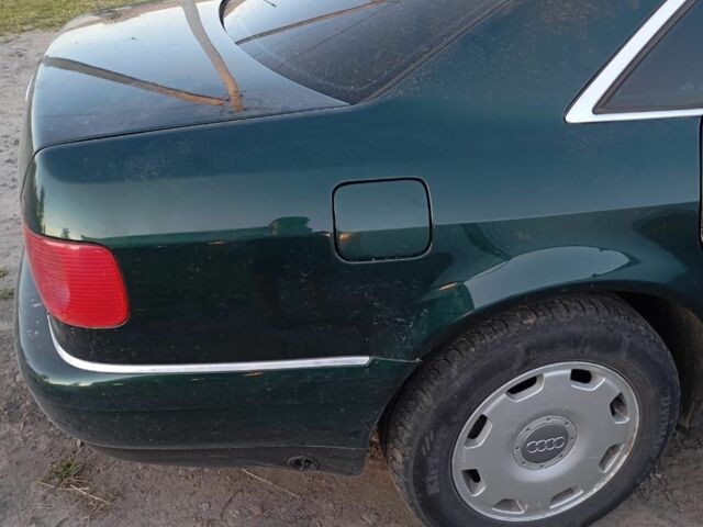 Ауди А8 2001 в Ковель на Automoto.ua Зеленый Ауди А8, объемом двигателя 3.7 л и пробегом 333 тыс. км за 2800 $, фото 1 на Automoto.ua
