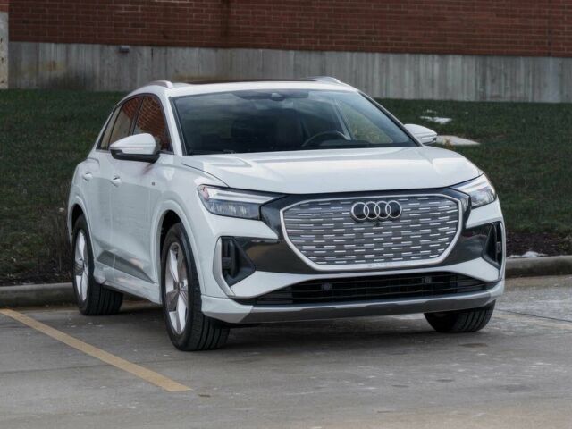 Білий Ауді Інша, об'ємом двигуна 0 л та пробігом 21 тис. км за 14400 $, фото 1 на Automoto.ua