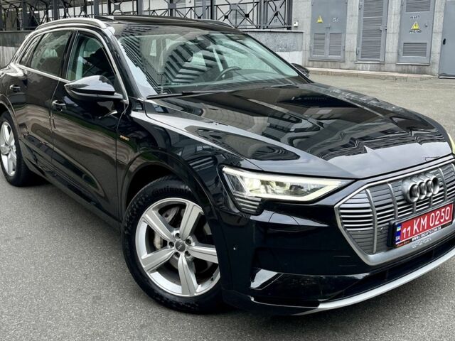 Чорний Ауді Інша, об'ємом двигуна 0 л та пробігом 204 тис. км за 21900 $, фото 1 на Automoto.ua