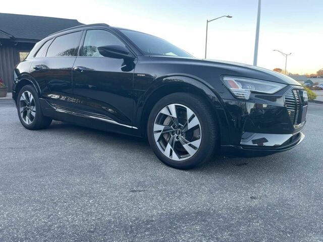 Черный Ауди Другая, объемом двигателя 0 л и пробегом 13 тыс. км за 16000 $, фото 1 на Automoto.ua