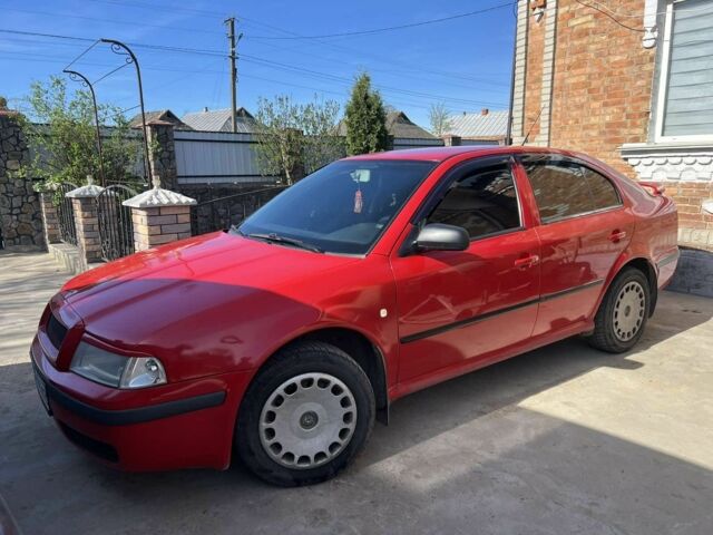 Красный Ауди Другая, объемом двигателя 2 л и пробегом 246 тыс. км за 3800 $, фото 1 на Automoto.ua