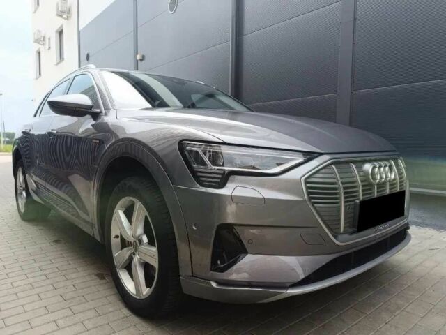 Серый Ауди Другая, объемом двигателя 0 л и пробегом 54 тыс. км за 25000 $, фото 1 на Automoto.ua