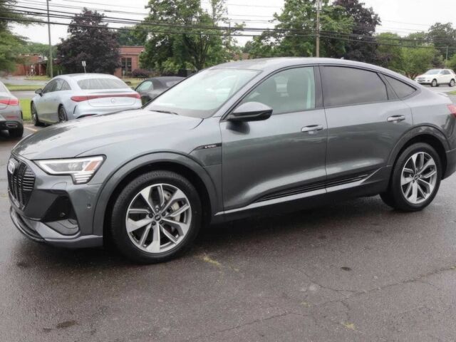 Серый Ауди Другая, объемом двигателя 0 л и пробегом 24 тыс. км за 38000 $, фото 1 на Automoto.ua