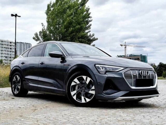 Сірий Ауді Інша, об'ємом двигуна 0 л та пробігом 56 тис. км за 26000 $, фото 1 на Automoto.ua