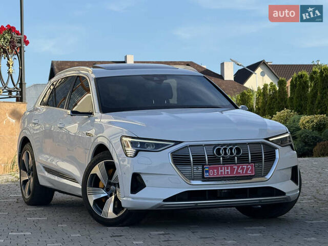 Ауди E-Tron 2020 в Дрогобыче на Automoto.ua Белый Ауди E-Tron, объемом двигателя 0 л и пробегом 156 тыс. км за 29900 $, фото 1 на Automoto.ua