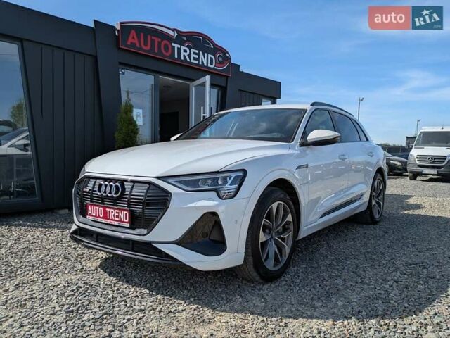 Білий Ауді E-Tron, об'ємом двигуна 0 л та пробігом 66 тис. км за 29650 $, фото 1 на Automoto.ua