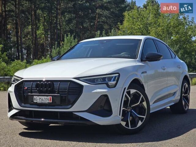 Белый Ауди E-Tron, объемом двигателя 0 л и пробегом 53 тыс. км за 44999 $, фото 1 на Automoto.ua