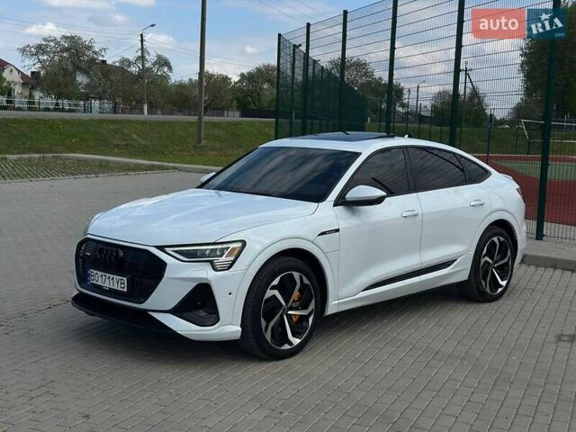Ауди E-Tron 2021 в Бучаче на Automoto.ua Белый Ауди E-Tron, объемом двигателя 0 л и пробегом 63 тыс. км за 34500 $, фото 1 на Automoto.ua