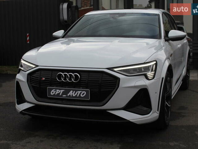Білий Ауді E-Tron, об'ємом двигуна 0 л та пробігом 11 тис. км за 49700 $, фото 1 на Automoto.ua