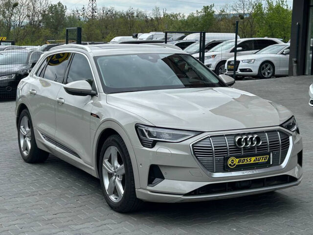 Бежевый Ауди E-Tron, объемом двигателя 95 л и пробегом 18 тыс. км за 46000 $, фото 1 на Automoto.ua