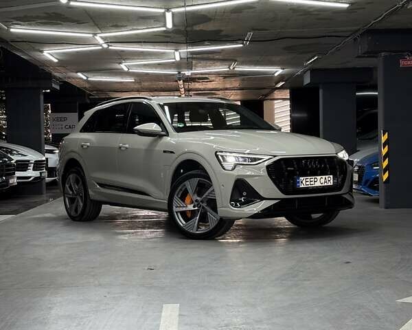 Бежевый Ауди E-Tron, объемом двигателя 0 л и пробегом 18 тыс. км за 49900 $, фото 1 на Automoto.ua