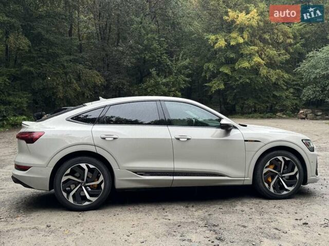 Бежевый Ауди E-Tron, объемом двигателя 0 л и пробегом 41 тыс. км за 39500 $, фото 1 на Automoto.ua