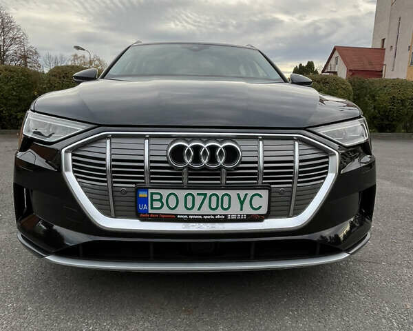 Чорний Ауді E-Tron, об'ємом двигуна 0 л та пробігом 109 тис. км за 32558 $, фото 1 на Automoto.ua