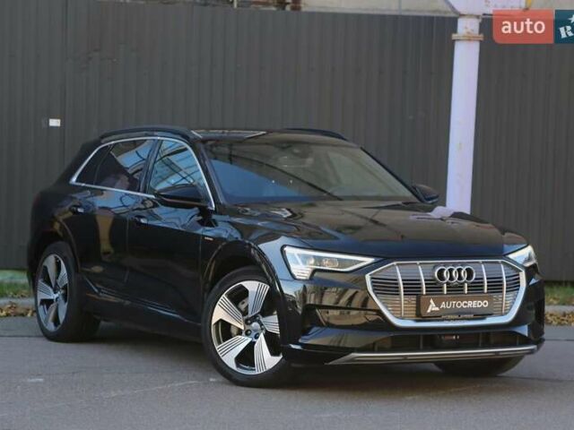 Черный Ауди E-Tron, объемом двигателя 0 л и пробегом 140 тыс. км за 31900 $, фото 1 на Automoto.ua