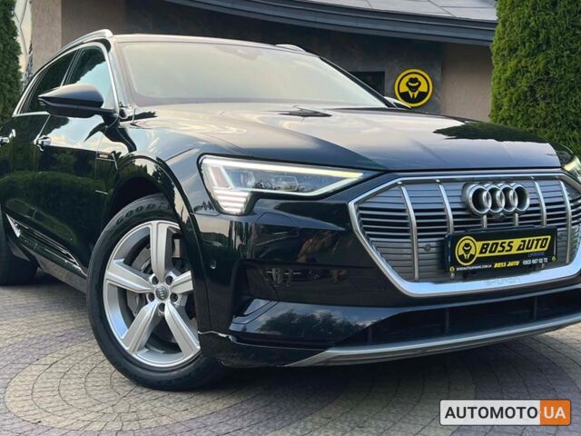 Черный Ауди E-Tron, объемом двигателя 95 л и пробегом 64 тыс. км за 35900 $, фото 1 на Automoto.ua