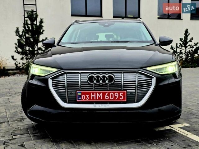Чорний Ауді E-Tron, об'ємом двигуна 0 л та пробігом 135 тис. км за 22900 $, фото 1 на Automoto.ua