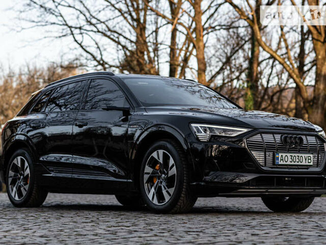 Чорний Ауді E-Tron, об'ємом двигуна 0 л та пробігом 125 тис. км за 39000 $, фото 1 на Automoto.ua