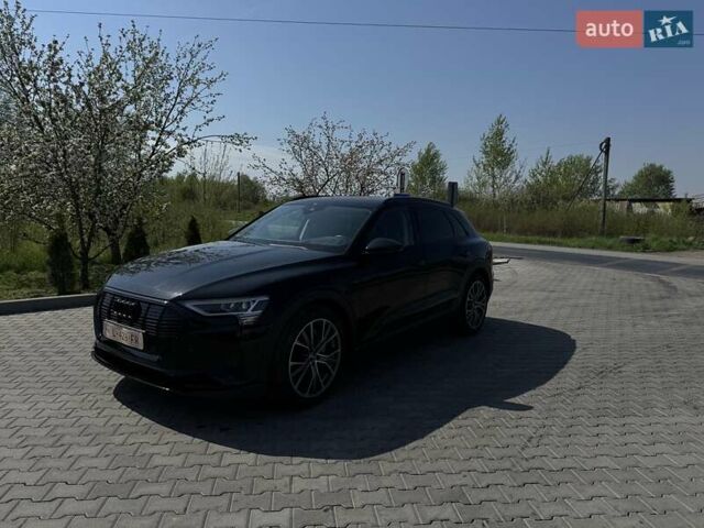 Чорний Ауді E-Tron, об'ємом двигуна 0 л та пробігом 95 тис. км за 32500 $, фото 1 на Automoto.ua