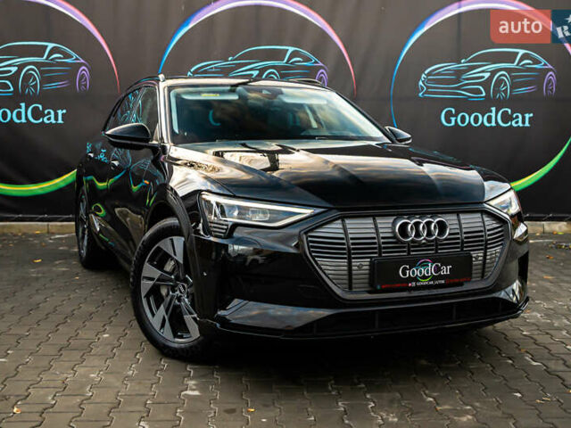 Черный Ауди E-Tron, объемом двигателя 0 л и пробегом 133 тыс. км за 28900 $, фото 1 на Automoto.ua