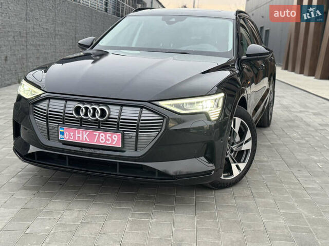 Черный Ауди E-Tron, объемом двигателя 0 л и пробегом 134 тыс. км за 27800 $, фото 1 на Automoto.ua