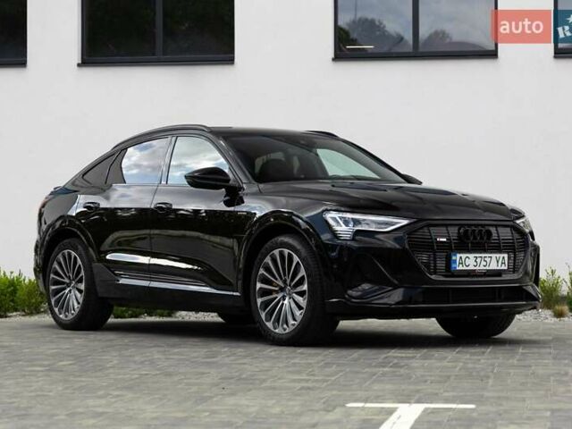 Черный Ауди E-Tron, объемом двигателя 0 л и пробегом 50 тыс. км за 39400 $, фото 1 на Automoto.ua