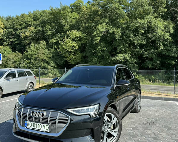 Чорний Ауді E-Tron, об'ємом двигуна 0 л та пробігом 120 тис. км за 27800 $, фото 1 на Automoto.ua