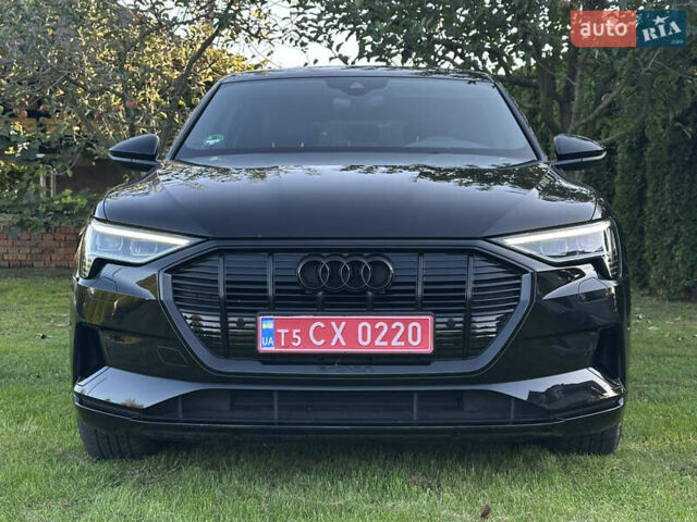 Черный Ауди E-Tron, объемом двигателя 0 л и пробегом 119 тыс. км за 29999 $, фото 1 на Automoto.ua