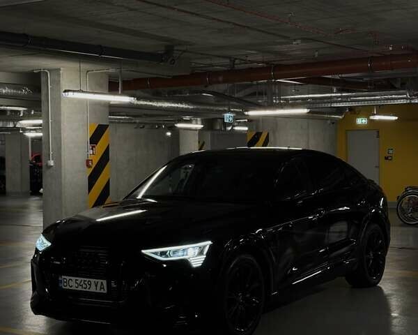 Черный Ауди E-Tron, объемом двигателя 0 л и пробегом 109 тыс. км за 35000 $, фото 1 на Automoto.ua