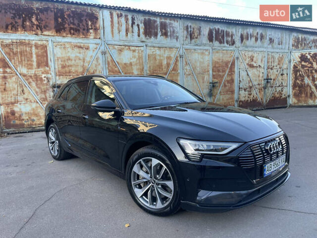 Ауди E-Tron 2020 в Виннице на Automoto.ua Черный Ауди E-Tron, объемом двигателя 0 л и пробегом 119 тыс. км за 28400 $, фото 1 на Automoto.ua