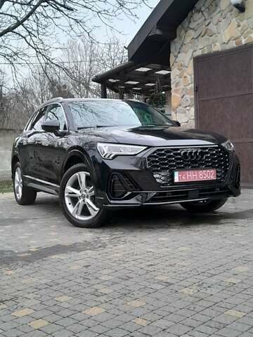 Черный Ауди E-Tron, объемом двигателя 2 л и пробегом 141 тыс. км за 21299 $, фото 1 на Automoto.ua