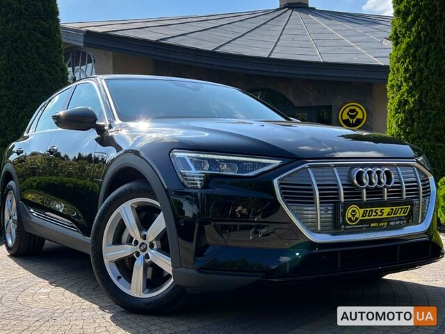 Черный Ауди E-Tron, объемом двигателя 71 л и пробегом 23 тыс. км за 30500 $, фото 1 на Automoto.ua