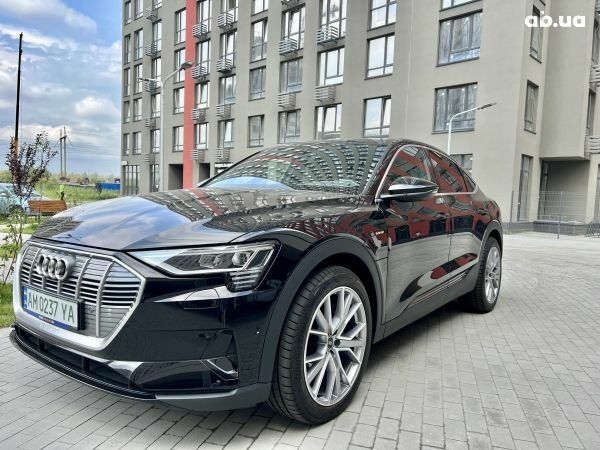 Черный Ауди E-Tron, объемом двигателя 0 л и пробегом 29 тыс. км за 57900 $, фото 1 на Automoto.ua