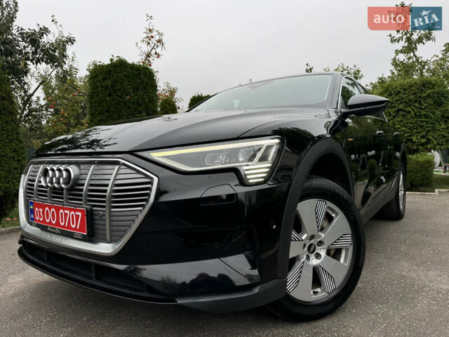 Черный Ауди E-Tron, объемом двигателя 0 л и пробегом 190 тыс. км за 23900 $, фото 1 на Automoto.ua