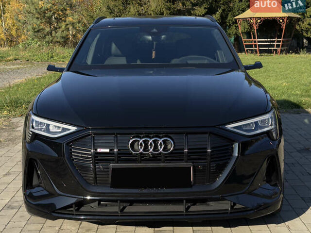 Черный Ауди E-Tron, объемом двигателя 0 л и пробегом 50 тыс. км за 44000 $, фото 1 на Automoto.ua