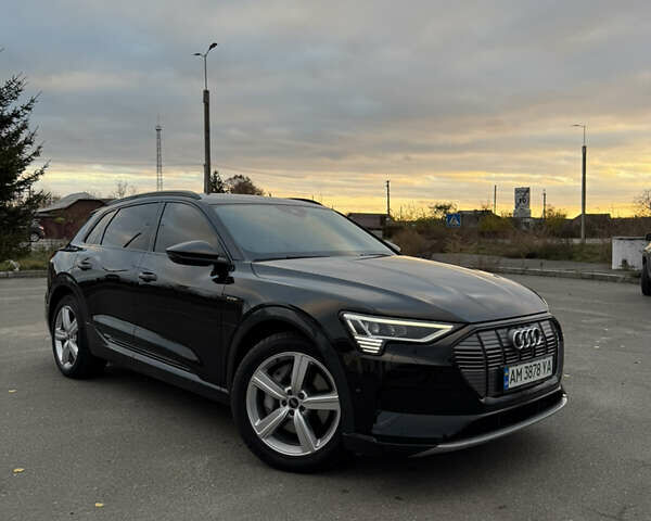 Черный Ауди E-Tron, объемом двигателя 0 л и пробегом 62 тыс. км за 36200 $, фото 1 на Automoto.ua