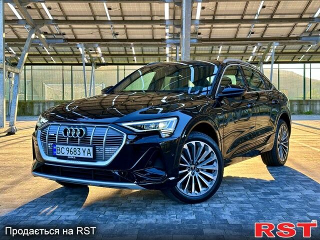 Черный Ауди E-Tron, объемом двигателя 0 л и пробегом 13 тыс. км за 53000 $, фото 1 на Automoto.ua